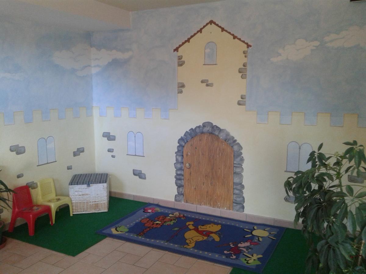 Albergo Pensione Serenetta Varena Luaran gambar